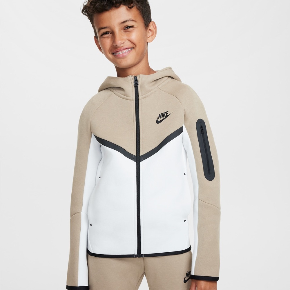 Nike Sportswear Tech Fleece Windrunner color-blocked full-zip hoodie